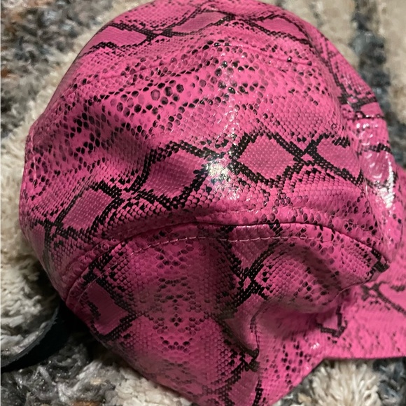 Pink Snake Print Cap - Picture 2 of 5